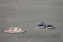 拖鞋十大名牌男士（男士拖鞋十大名牌）