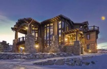 全国前十名木结构别墅公司是哪几家？我想参考参考。中国最高的木屋