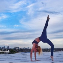 世界上最的翘臀全球首个被认证的屁股爆红ins！翘臀千千万，她的凭什么最棒？